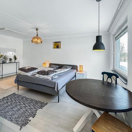 Holiday Travel Apartments Stockholm Exteriör bild