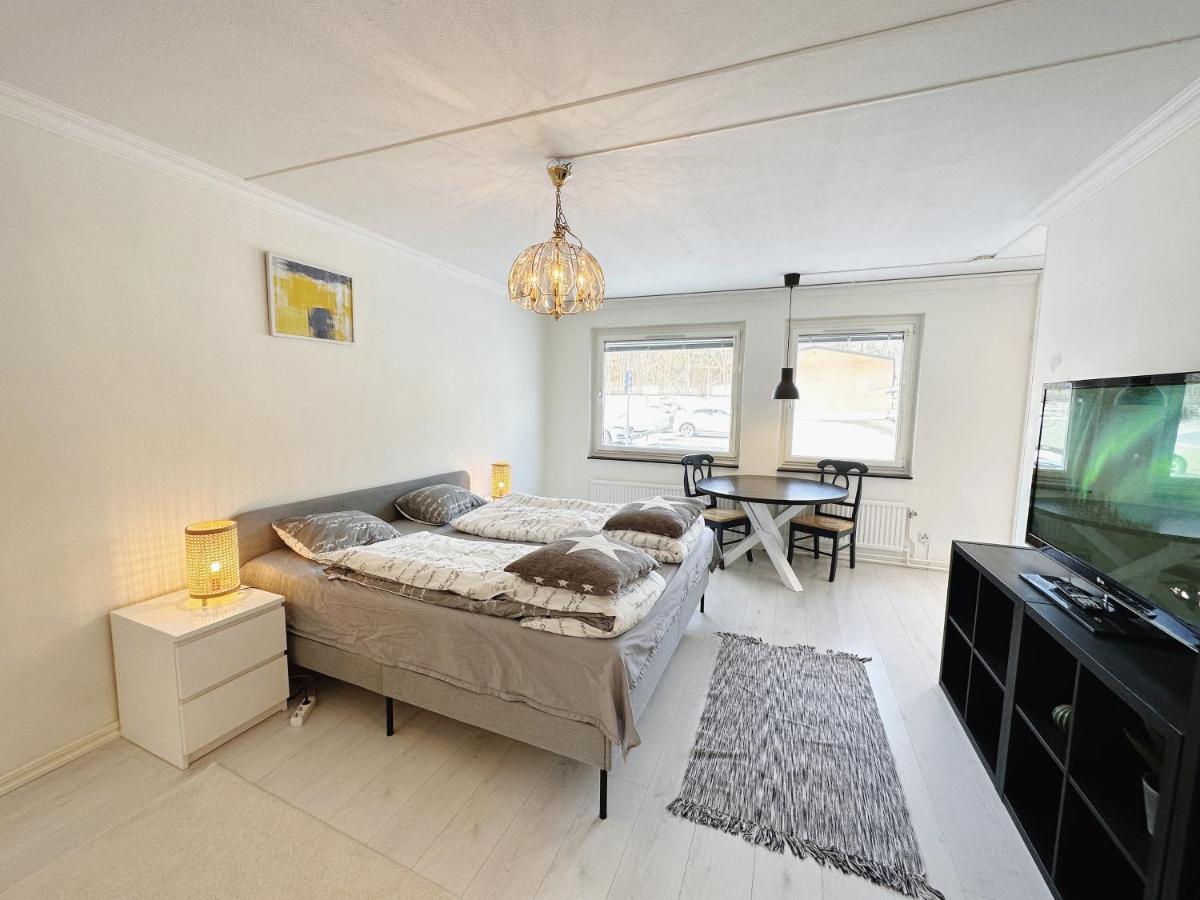 Holiday Travel Apartments Stockholm Exteriör bild